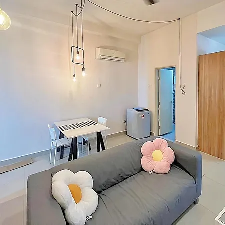 Mount Austin Palazio Homestay Johor Bahru Exterior photo